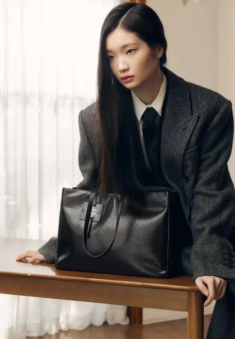 ANNA Vegan Leather Shoulder Bag Black