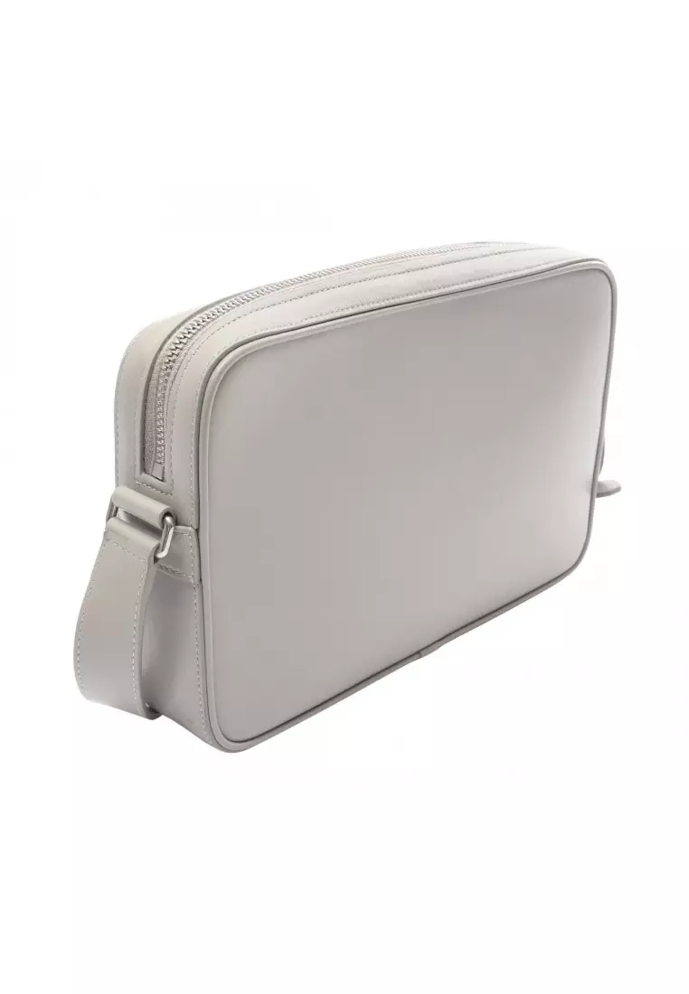 Pre-Loved Celine Medium messenger Shoulder bag leather gray