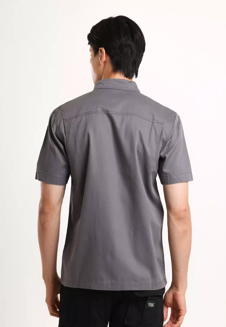 Used 1968 - Vincent Kemeja Pria Lengan Pendek Regular Fit