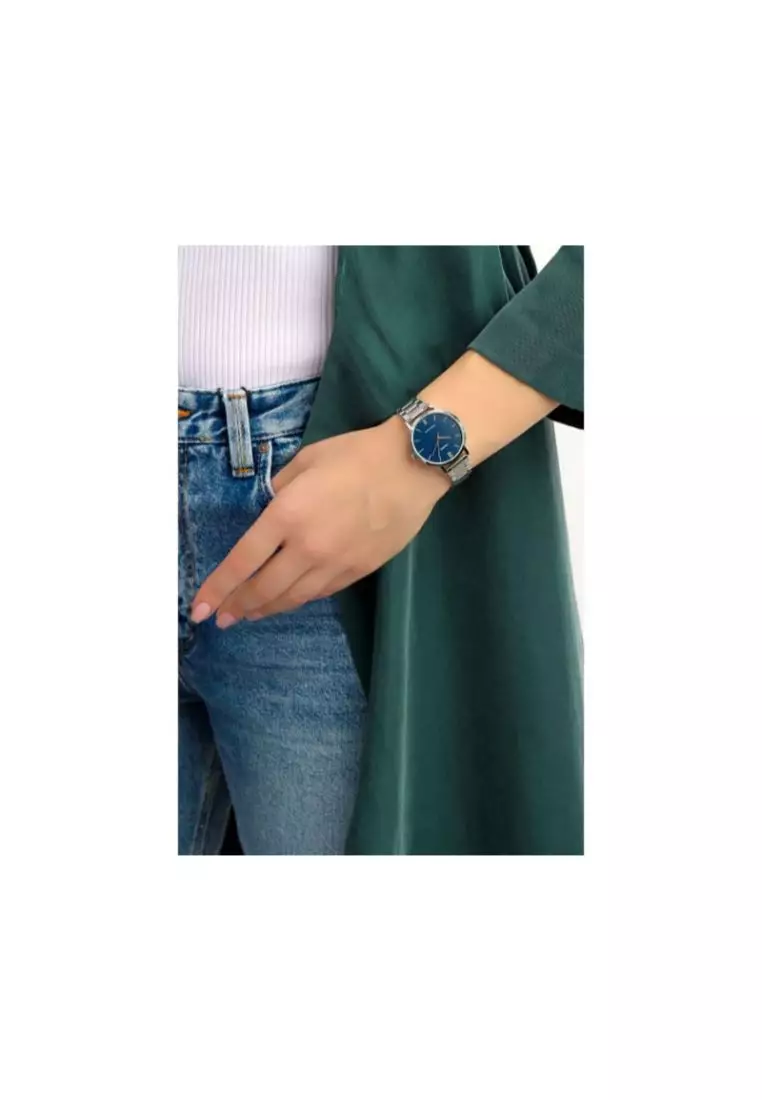 Women's Analog LTP-VT01D-2B Stainless Steel Band Casual Watch