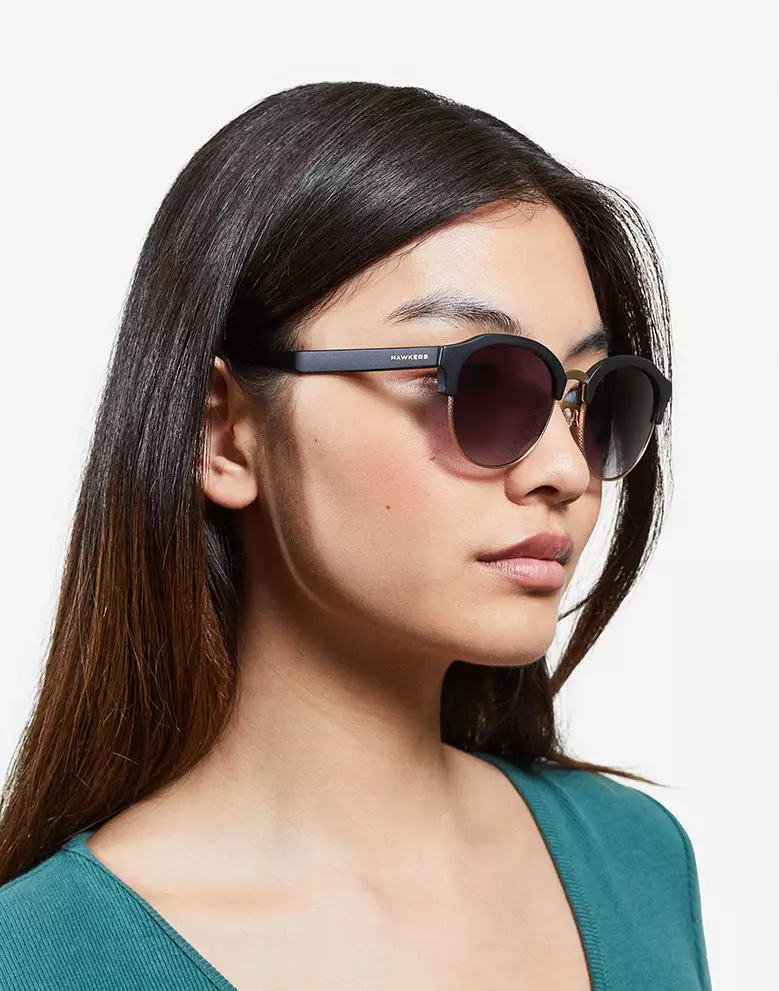HAWKERS Rubber Black Gradient CLASSIC ROUNDED Sunglasses for Men and Women, Unisex. Official Product Designed in Spain