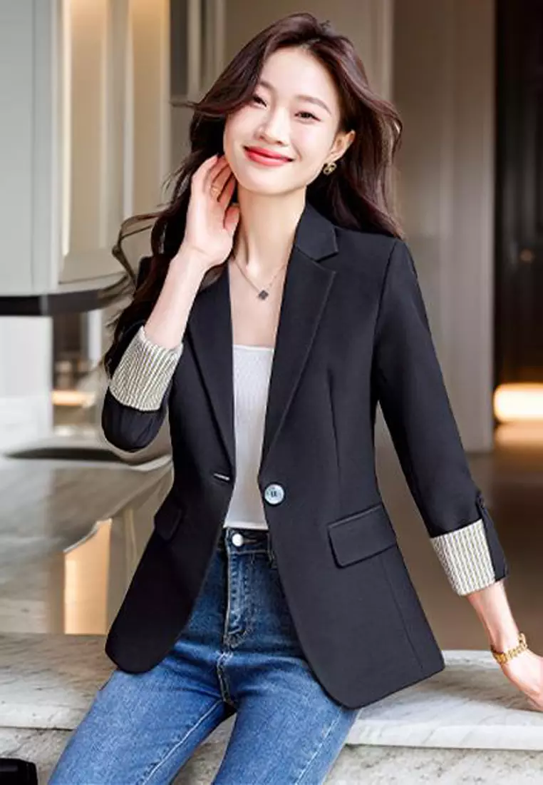 Single Button (Roll Up Sleeve)