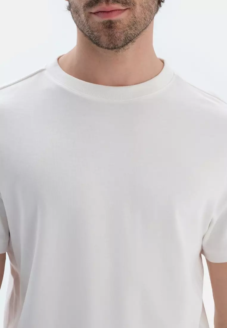 White Basic T-Shirt, Crew Neck, Regular, Short Sleeve Loungewear for Men