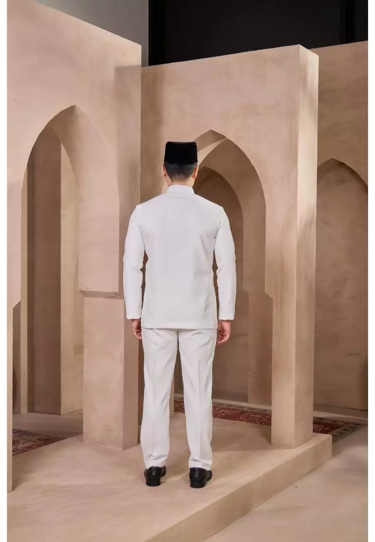 Baju Melayu Mahkota