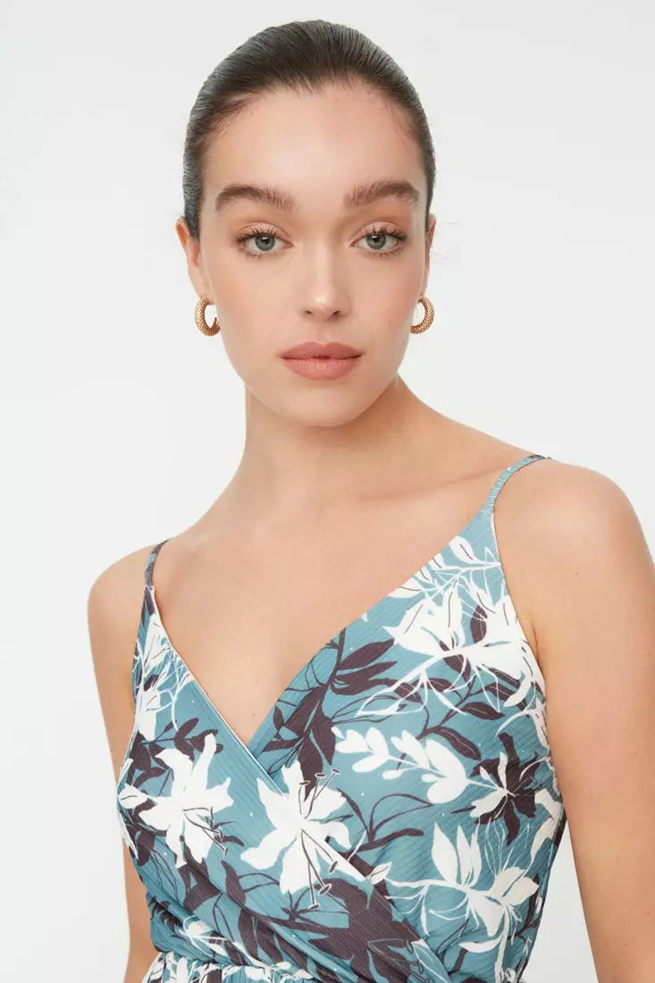 Waist Opening/Skater Midi Floral Dress