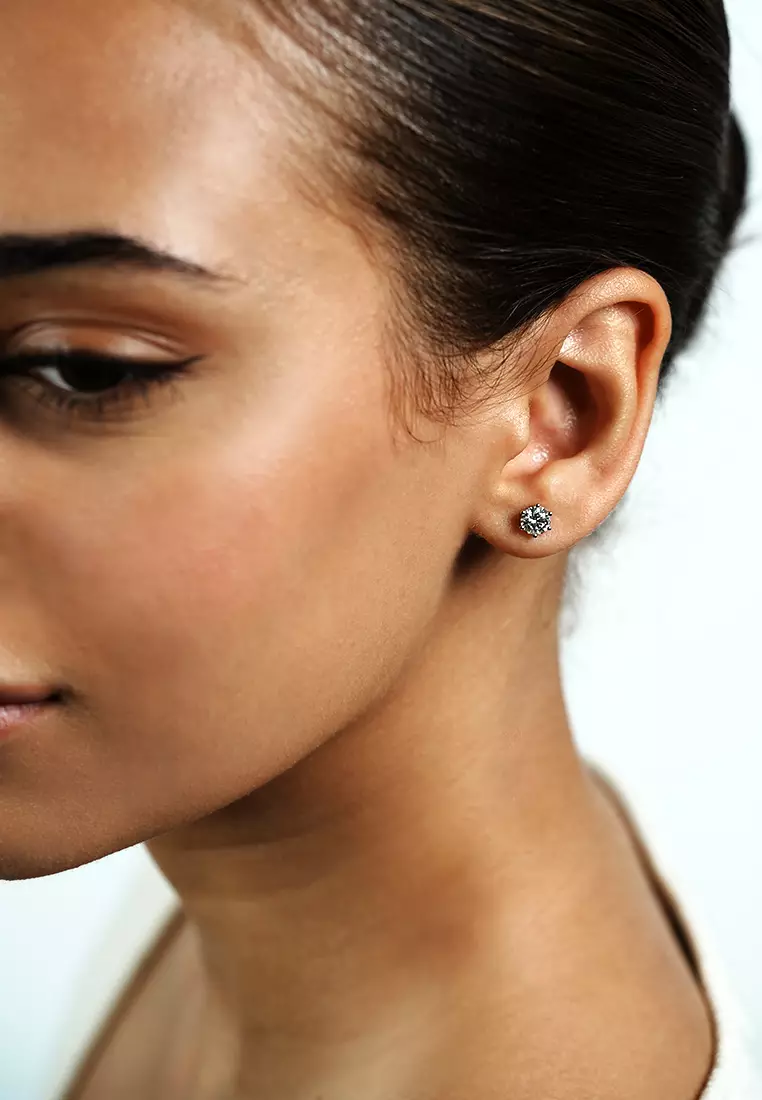 0.70ct TDW Round Lab Grown Diamond Prong Studs Earrings in 18K Rose Gold D/E-VVS/VS