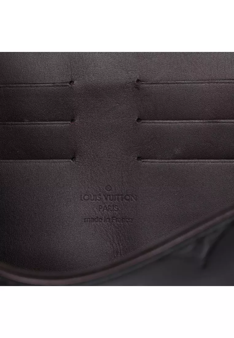Pre-Loved Louis Vuitton Vernis Rossmore Mm