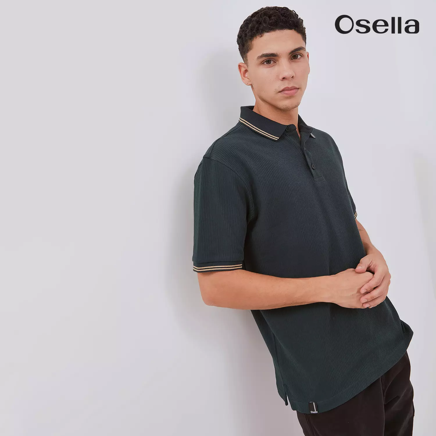 Osella Carlos Vertical Rib Textured Polo Shirt 2021501473 | Atasan Kaos Polo lengan Pendek Pria
