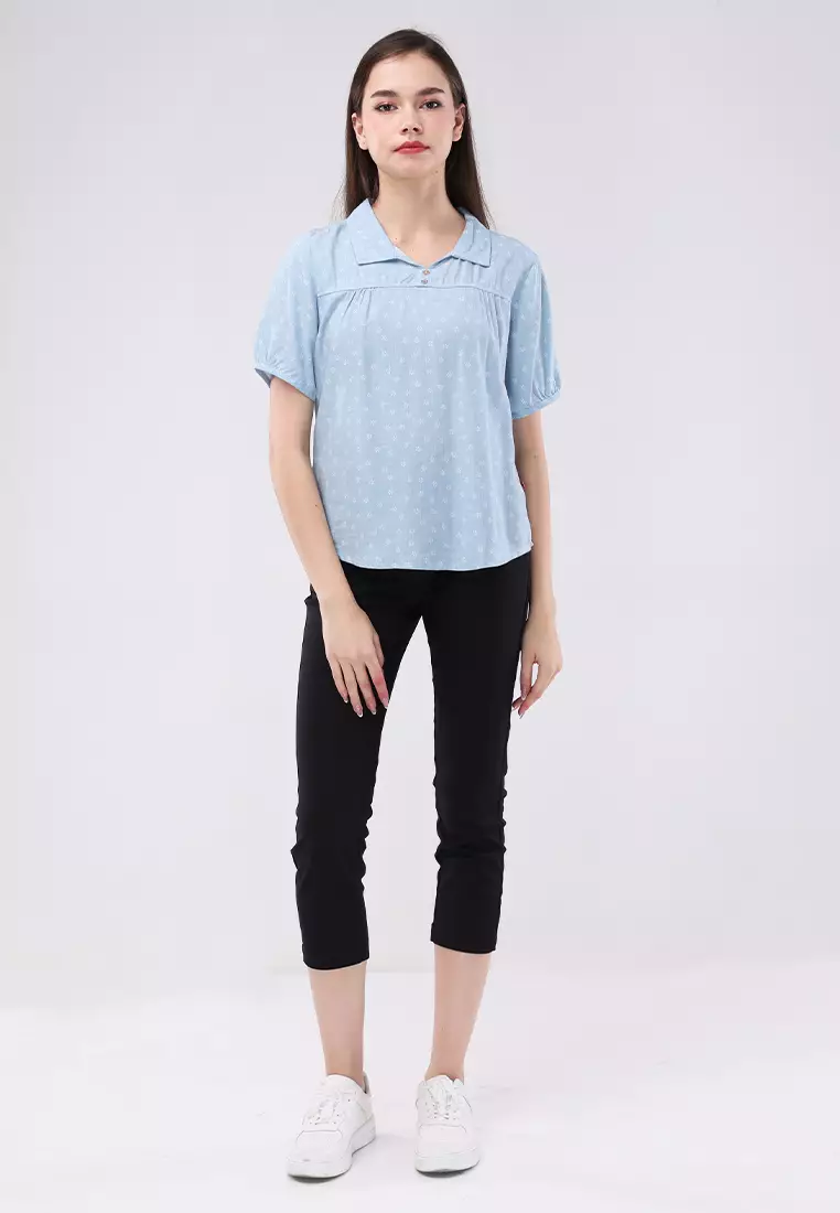 Short Sleeves W/ Collar Blouse