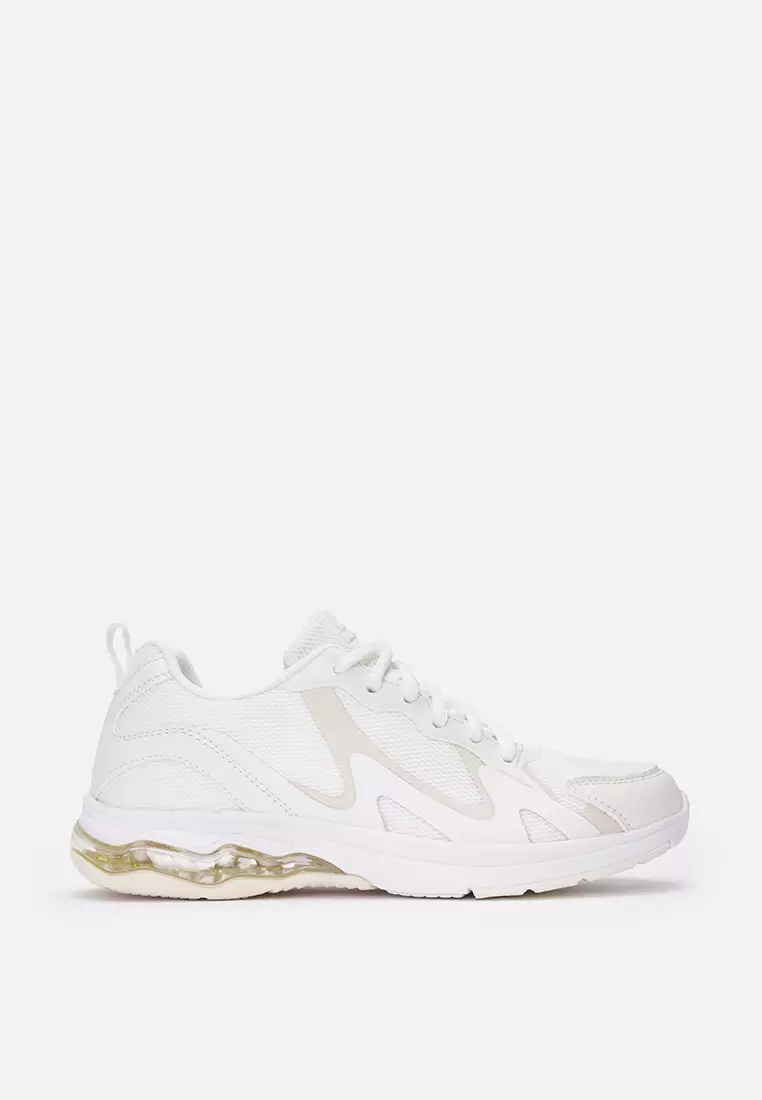 World Balance Escalate Women's Performance Shoes