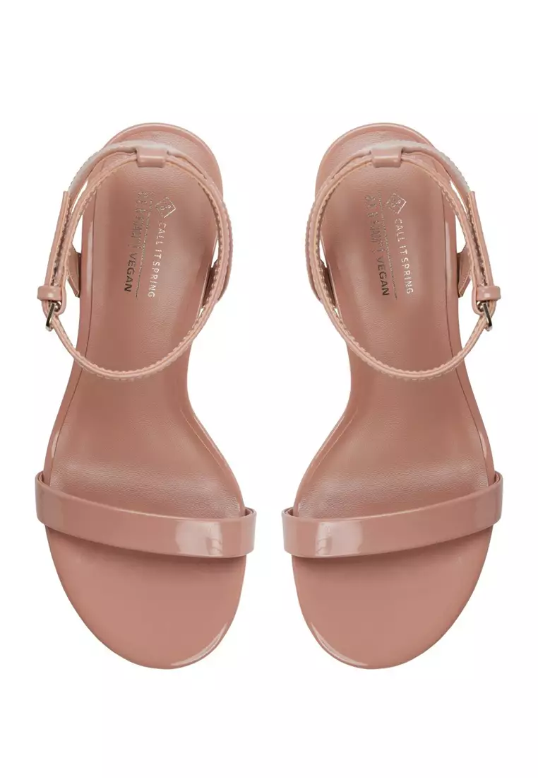Madelyyn Heels