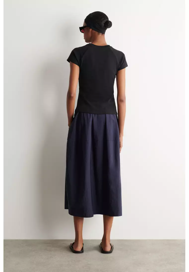 SCULPTED NYLON MIDI SKIRT