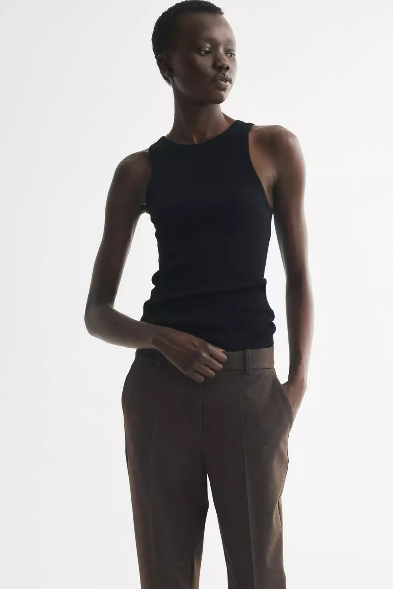 Cigarette trousers