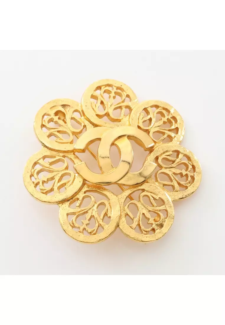 Chanel hotsell avocado brooch