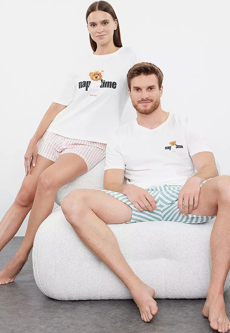 Regular Fit Printed Pyjamas Set
