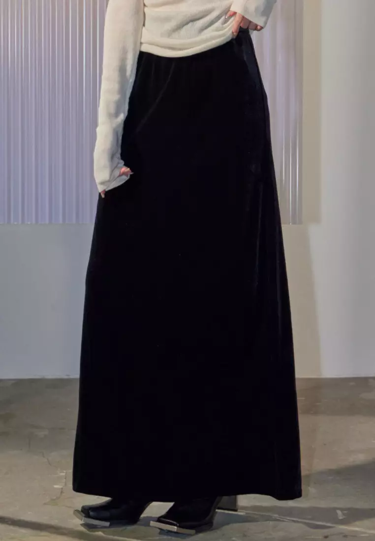 Jual X.O.X.O. Velvet Maxi Skirt Original 2025 | ZALORA Indonesia
