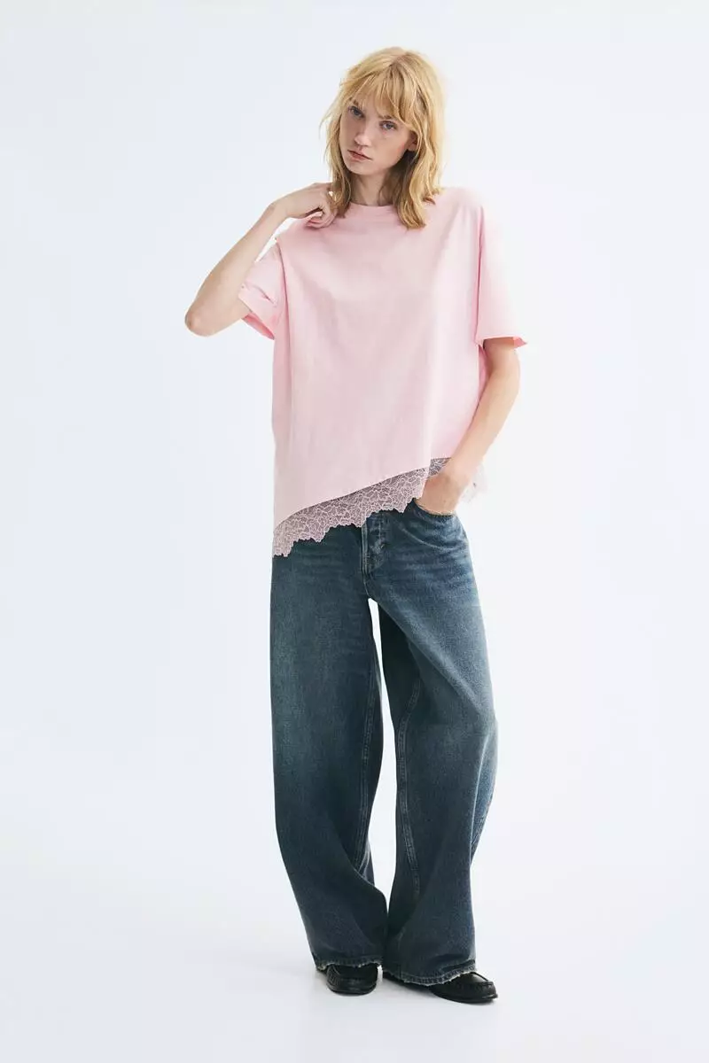Asymmetric lace-trimmed T-shirt
