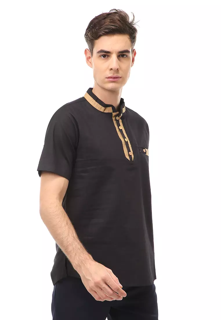 Dwan Atasan Formal Pria Kemeja Koko Motif List Kancing Short Sleeve Material Cotton ORIGINAL - Black