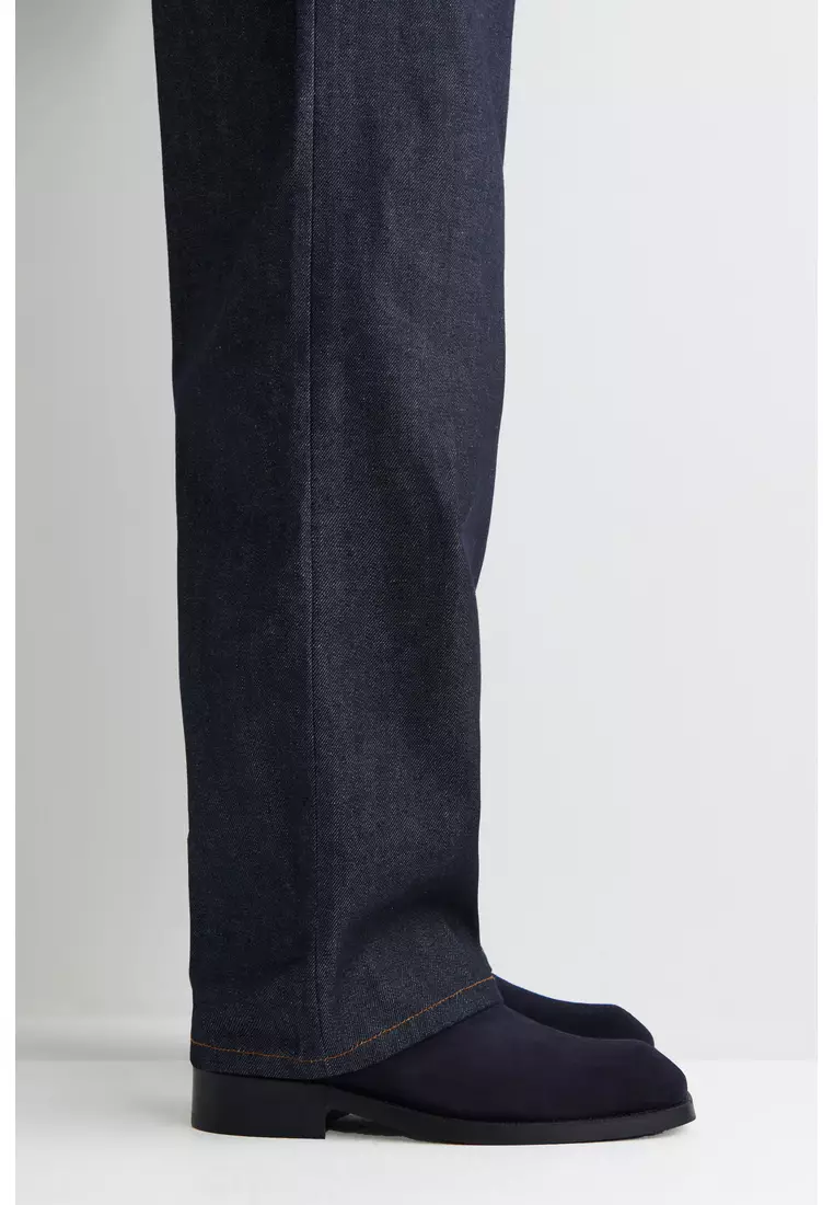 SQUARE-TOE LEATHER CHELSEA BOOTS