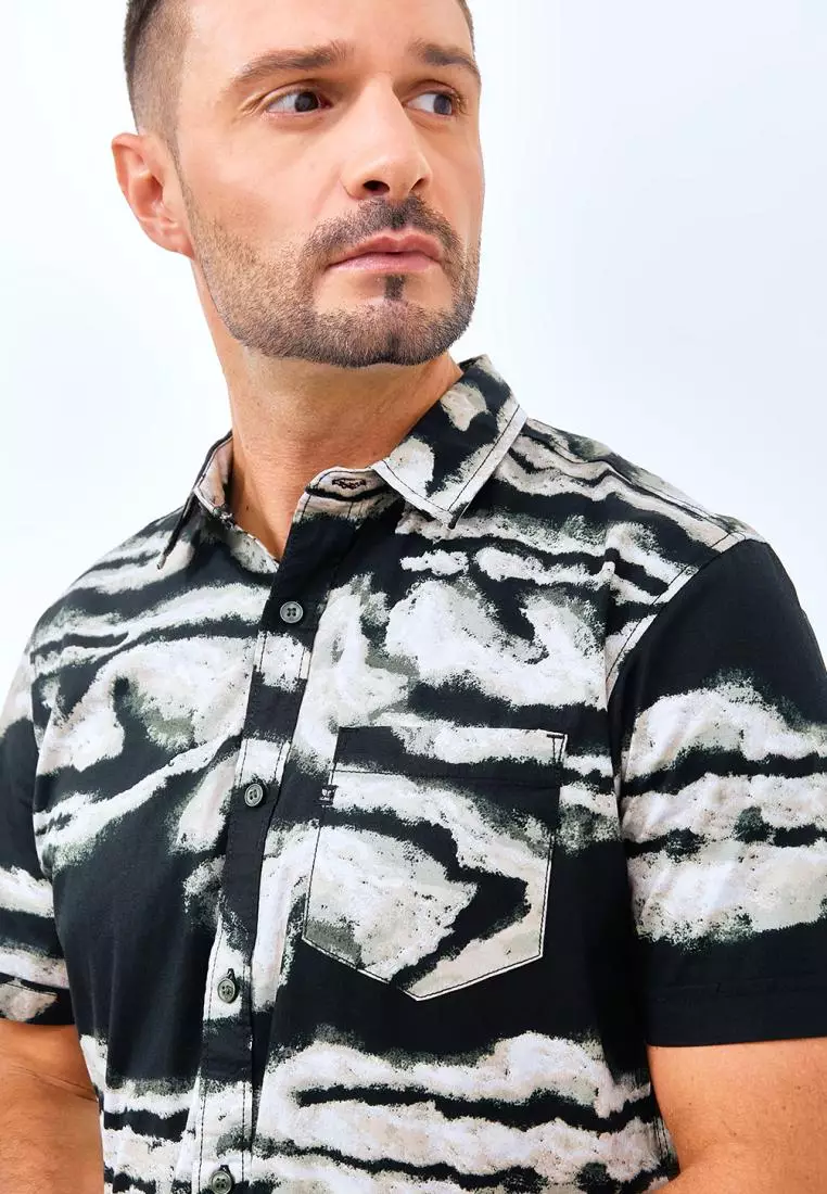 Jual Emba Classic Emba Classic-Kemeja Lengan Pendek Printed warna Hitam ...