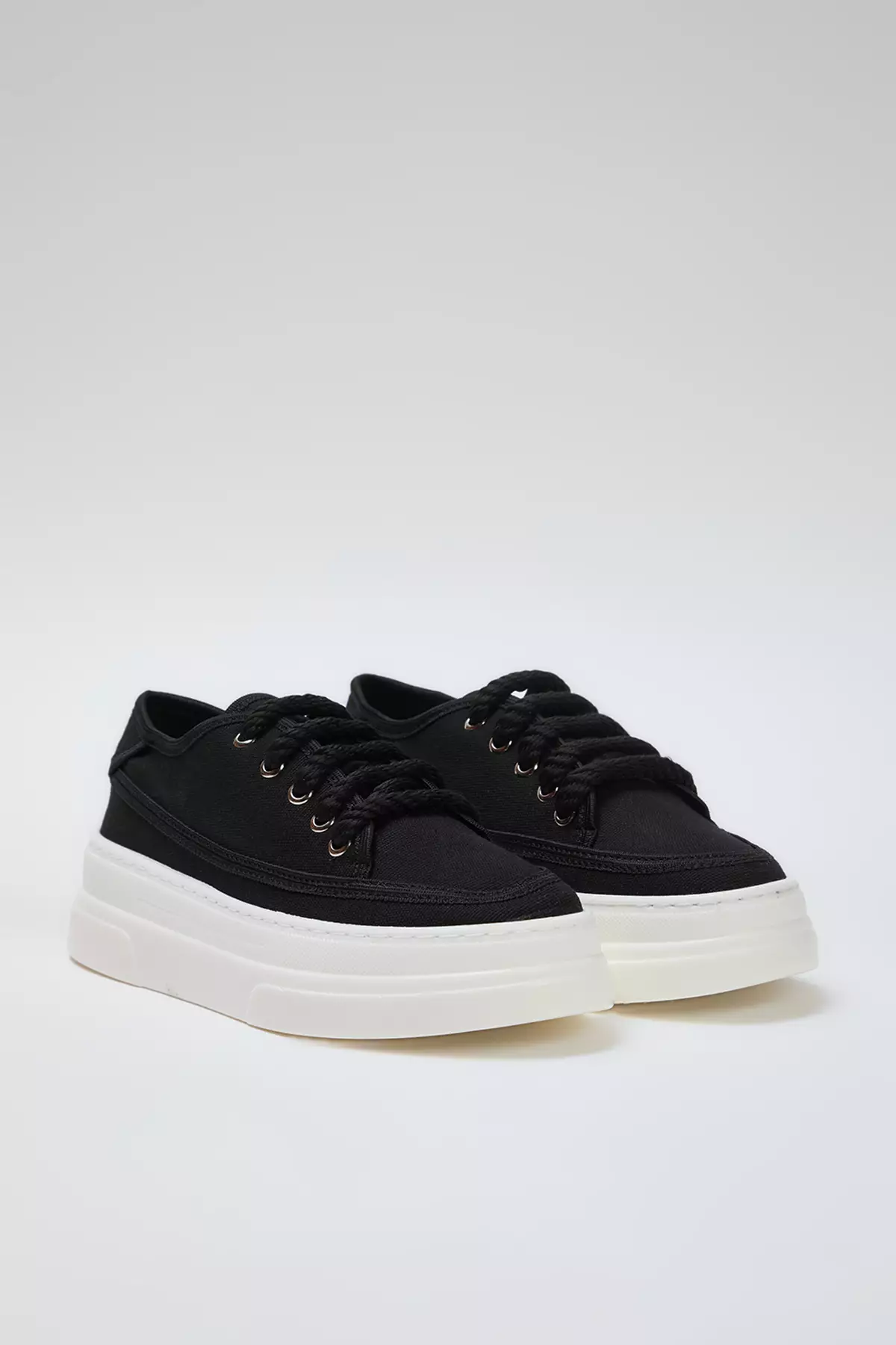 Retro Canvas Lace-Up Sneakers