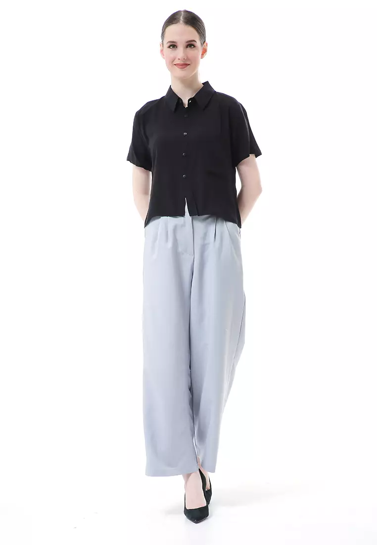 Melinda Kemeja Crop Top Atasan Wanita Motif Polos Relaxed Fit - Hitam