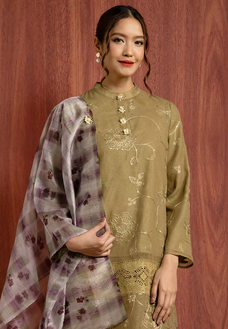 MAYSA KURUNG SET WITH SHAWL