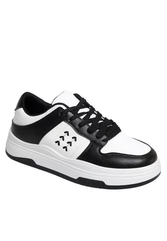 Dr. Kevin Sepatu Wanita Kets Casual Fashion Trendy Sneaker Tali 581-010