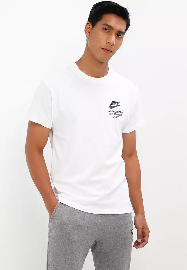 mens nike white t shirt