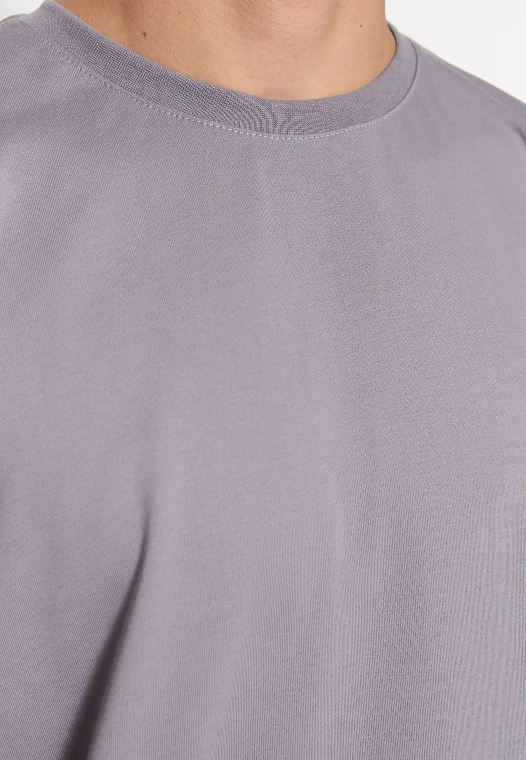 Basic Oversized Fit T-Shirt