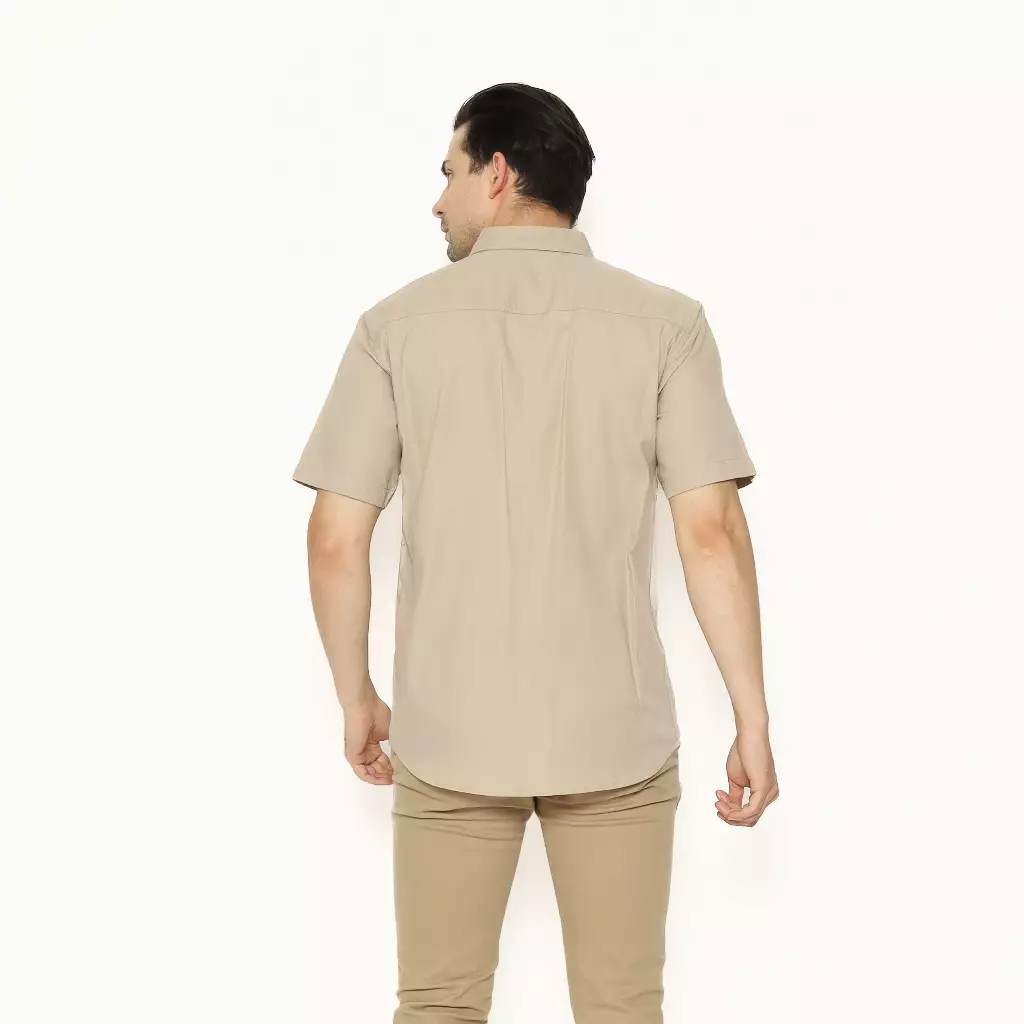 AMK Kemeja Pria Lengan Pendek SHS KAZUKI S/S Khaki