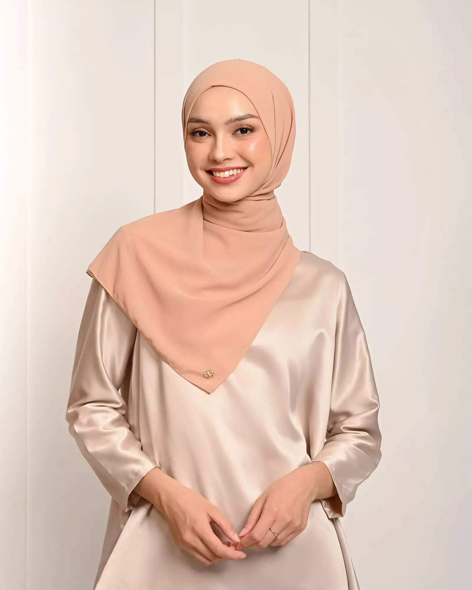 Geulis.id EVERYDAY CERUTY SHAWL (10 warna) Hijab - CREAM