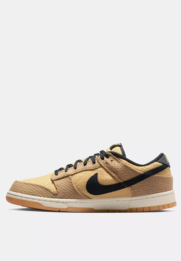 Dunk Low Retro SE Shoes