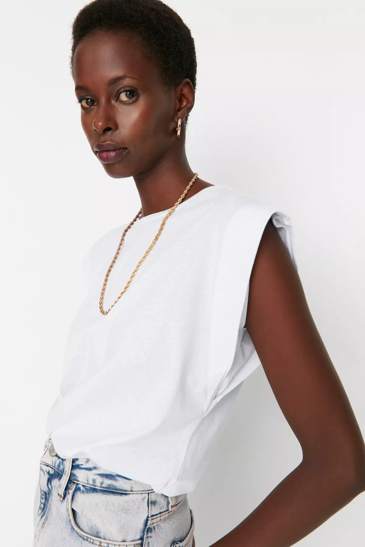 Wide Shoulder Muscle Tank Top