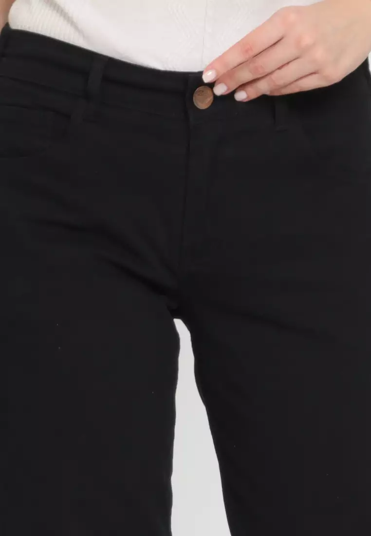 Celana Chinos Glorius Wanita Hitam 212401
