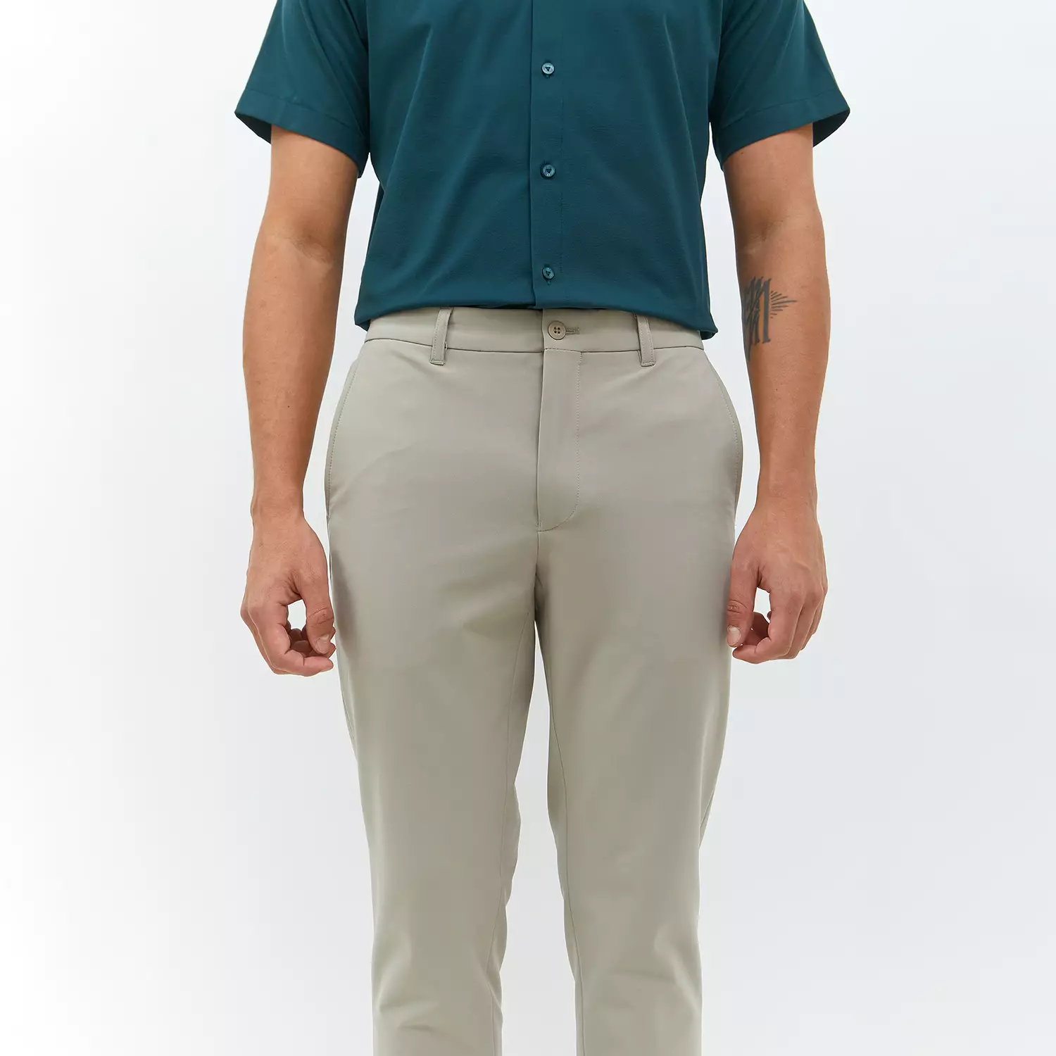 Jobb San Diego Celana Panjang Modern Slim Fit Light Khaki Warna Light Khaki