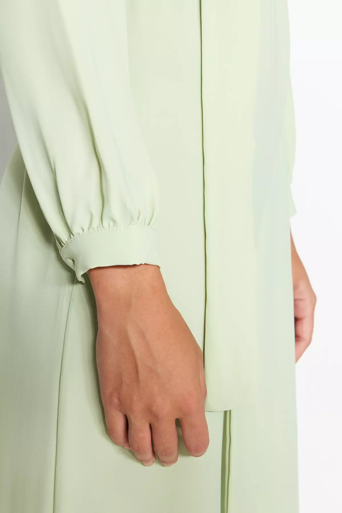 Tasseled Cape-Jumpsuit Evening Wear Suit