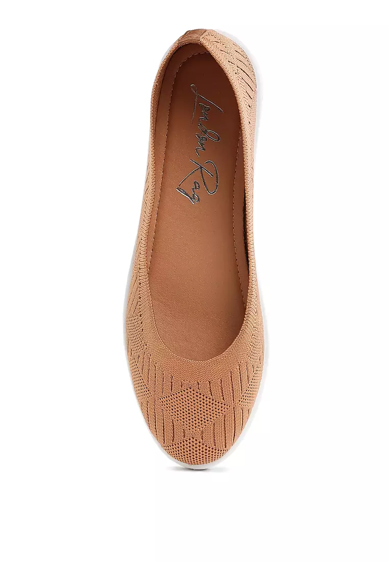 Knitted Flat Ballet Flats in Tan