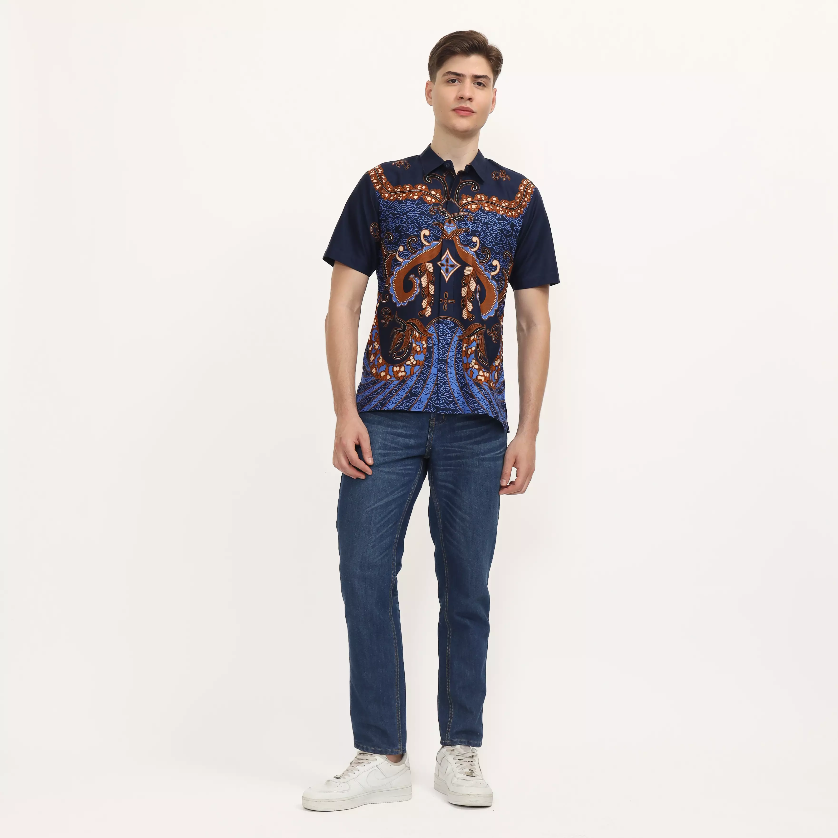 Kemeja Batik Pria - Bhatara Batik Dominic - Atasan Kemeja Batik Lengan Pendek