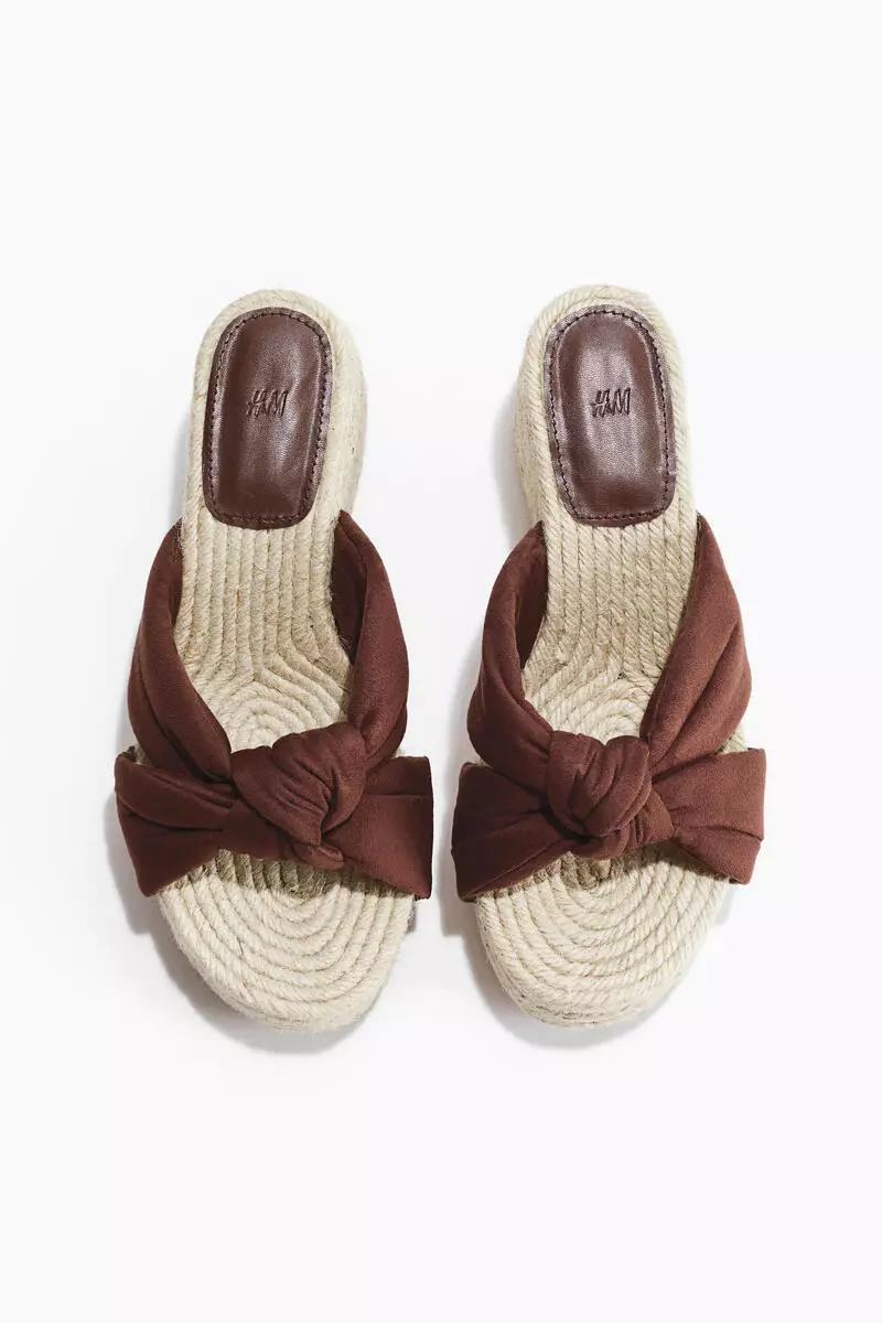 Wedge-heeled espadrilles