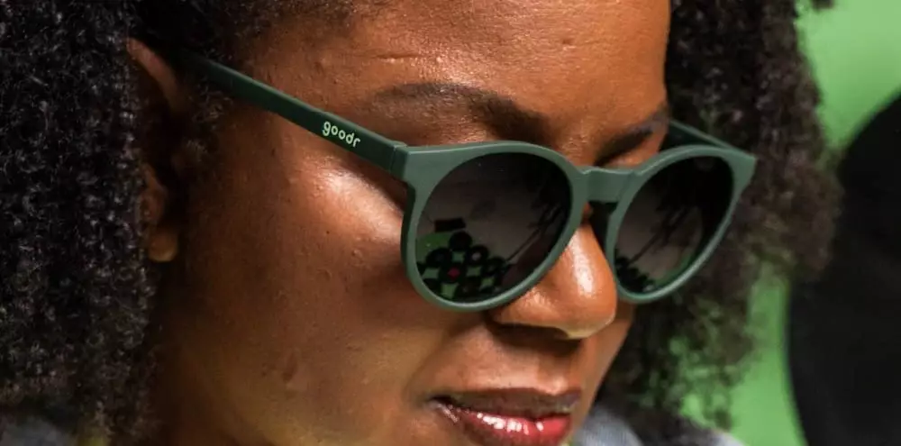 Goodr Kacamata Olahraga CG series - I Have These Vinyl, Too