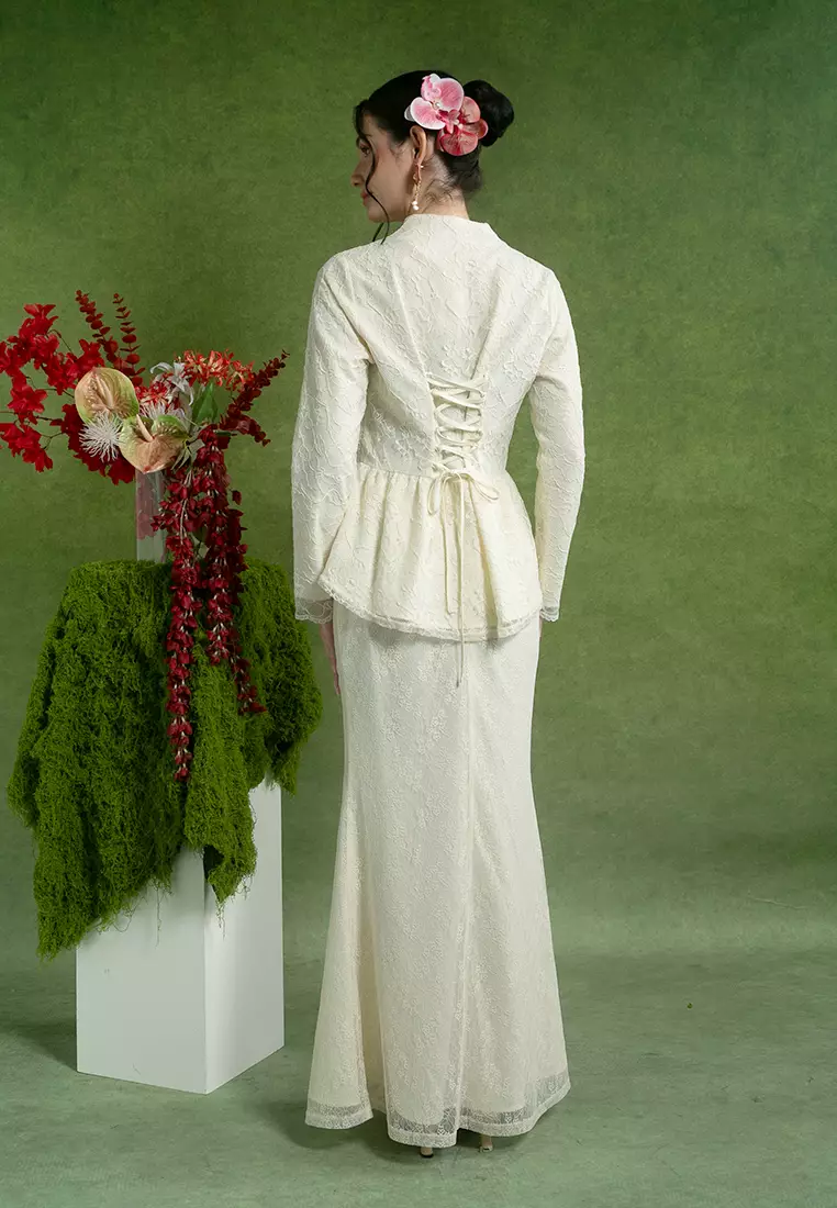Adrianna Kebaya Lace Set