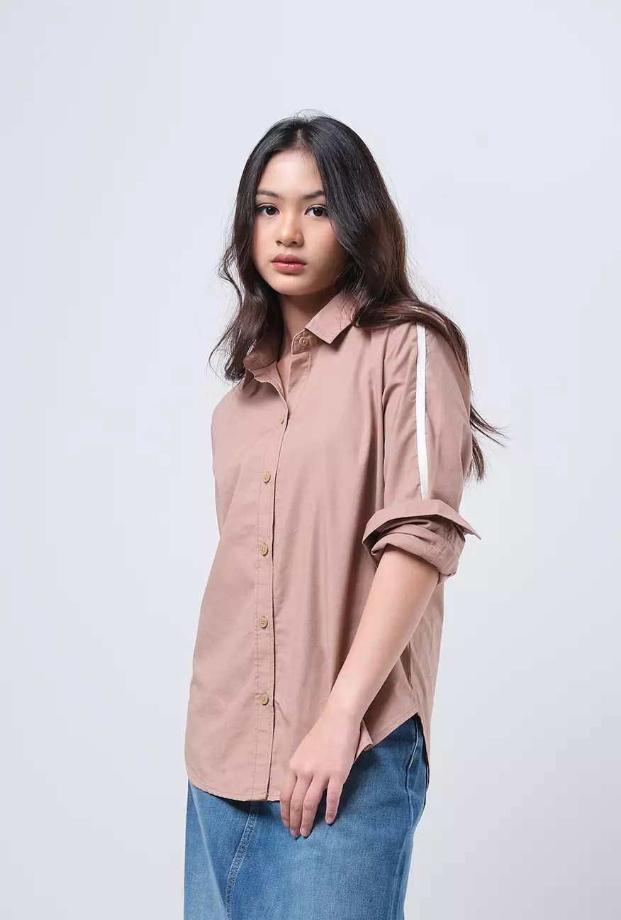 Kemeja Wanita Iris Brown
