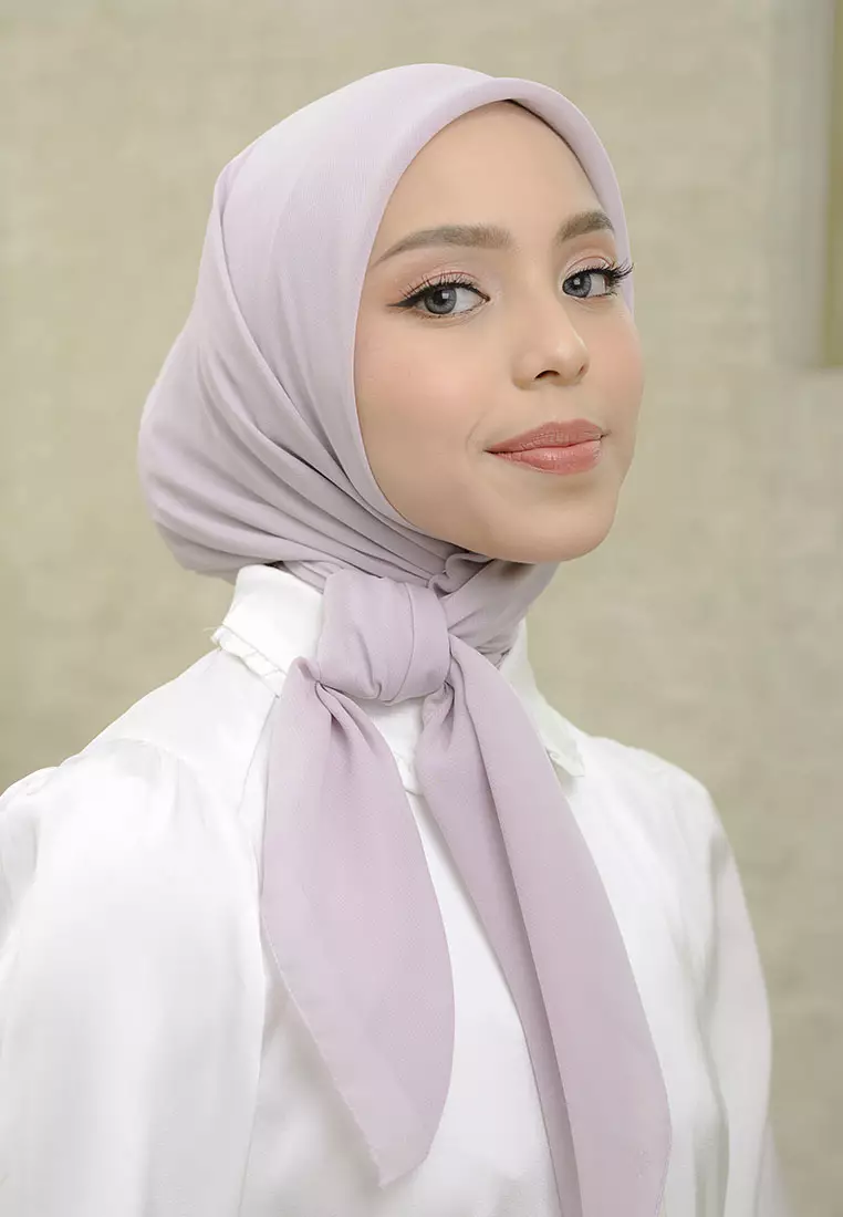Polly Cotton (Hijab Segiempat Bella Square) Peony