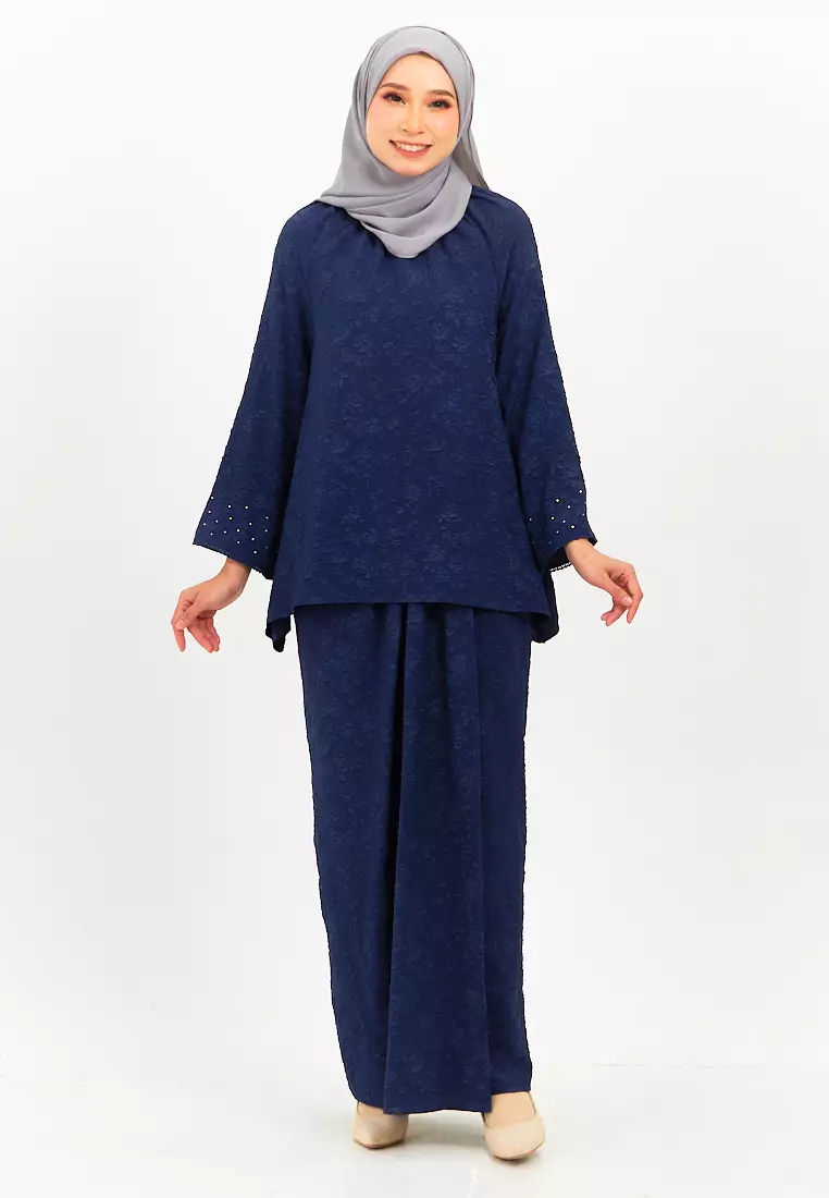 Gelak Tawa Kurung Modern