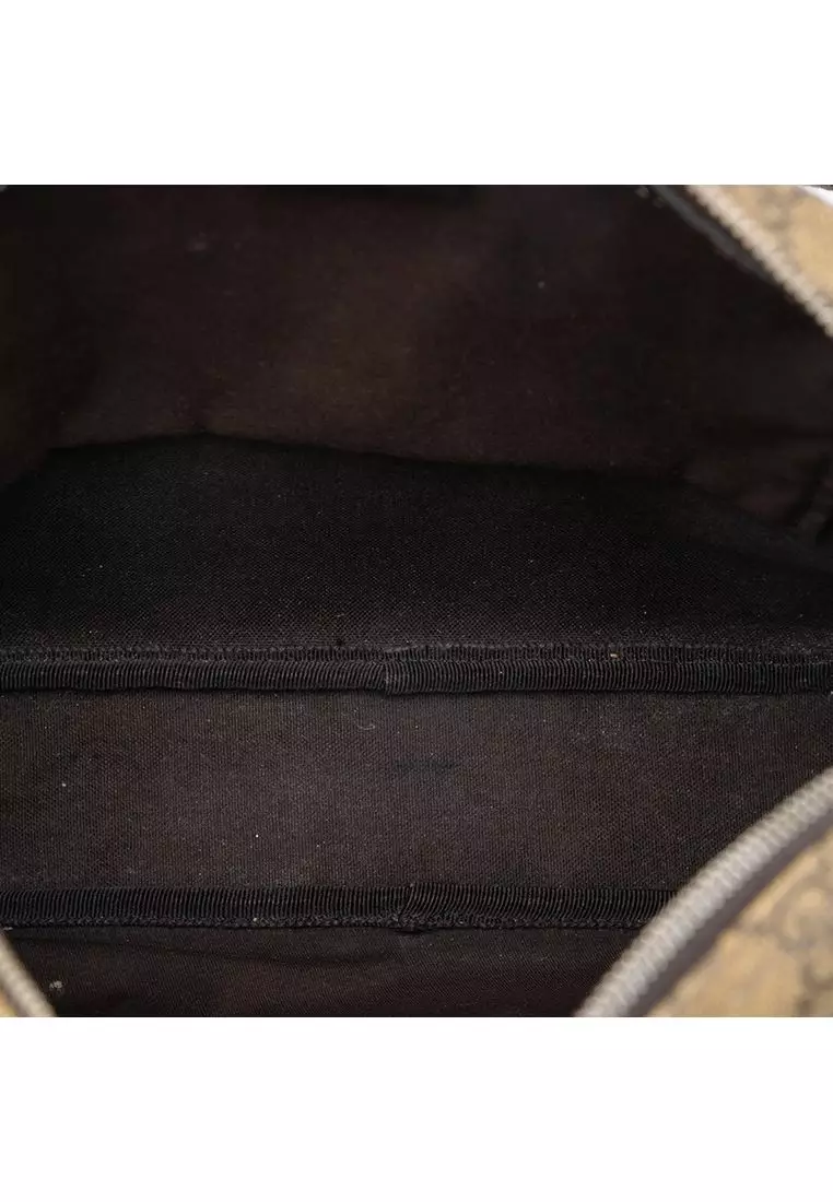 Pre-Loved Gucci Gg Supreme Crossbody