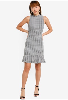 Buy Women S Clothes Online Zalora Singapore