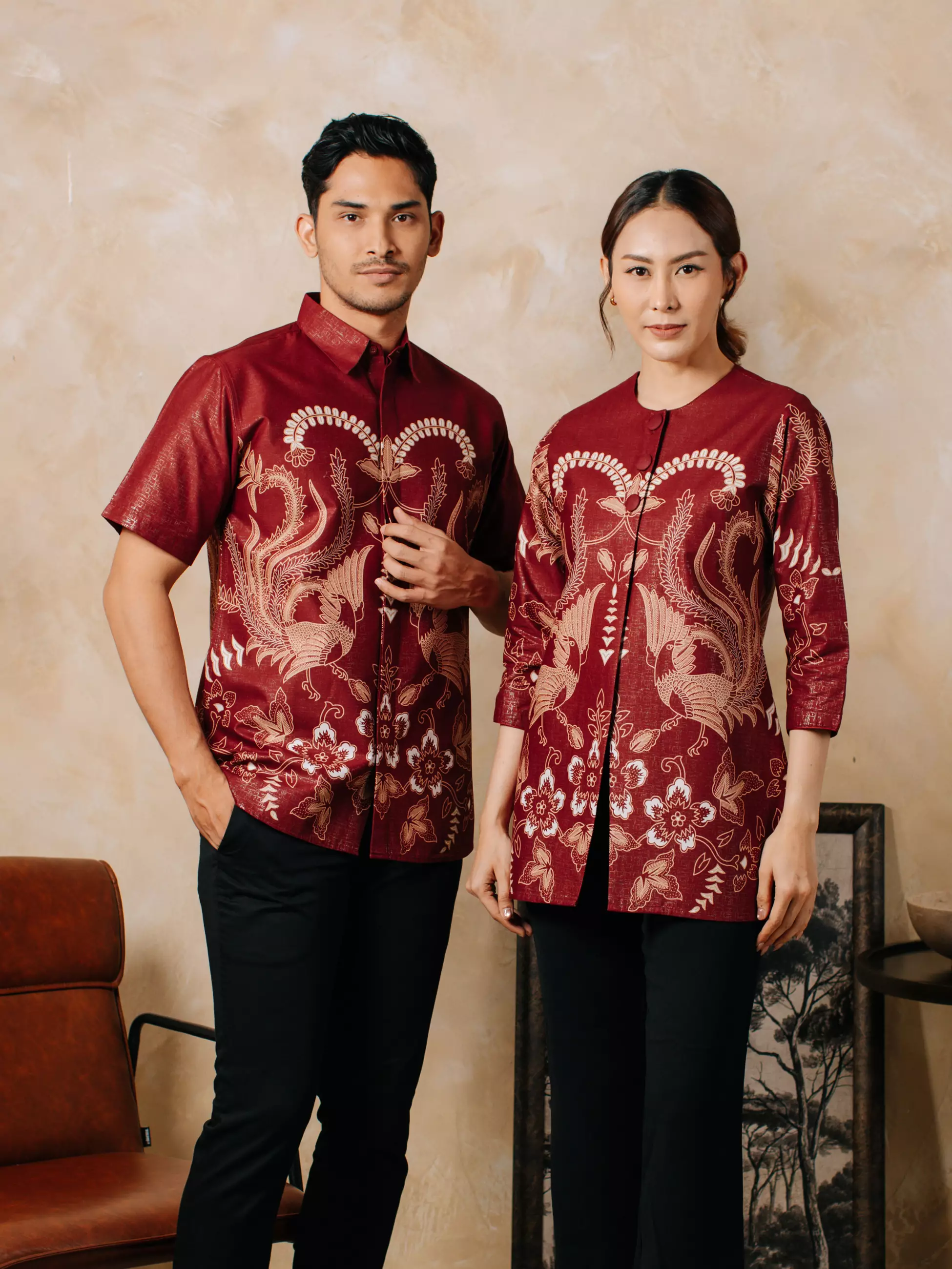 Avana by Adyatma Aria Maroon Outer Batik Wanita Katun Foil
