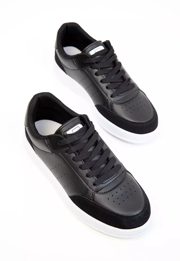 Women's Black Sneakers 20359