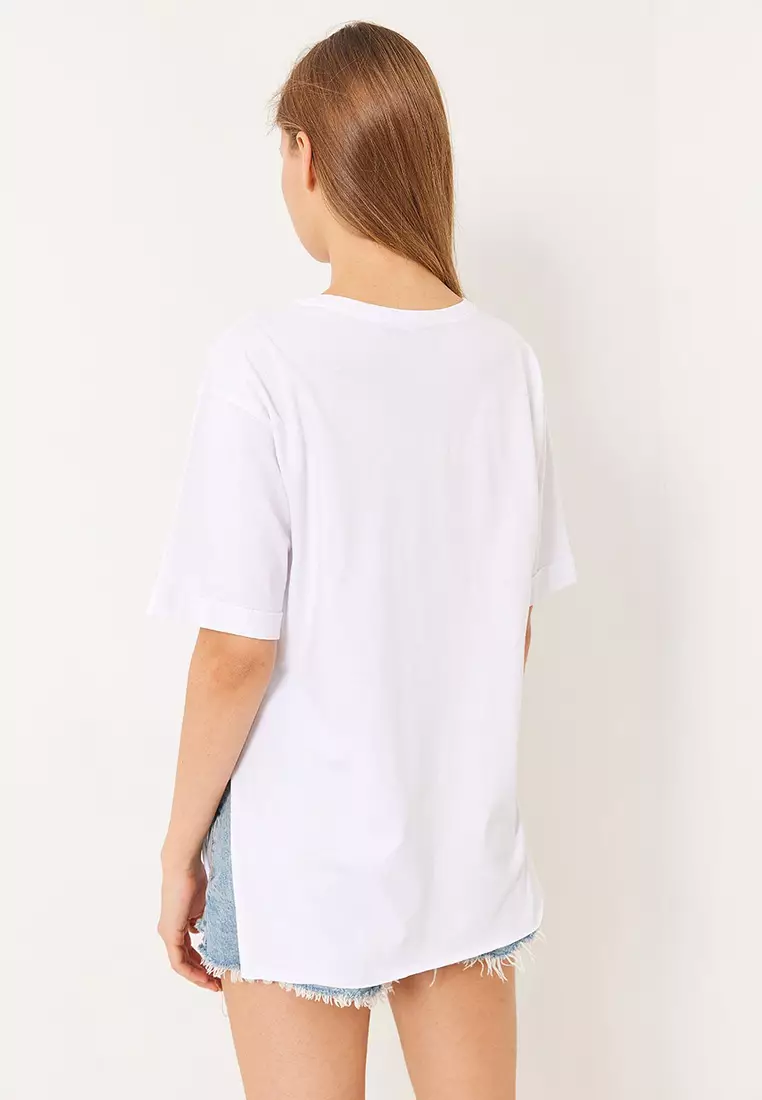 Women's Floral Embroidered Side Slit Loose Crew Neck T-Shirt 60283068